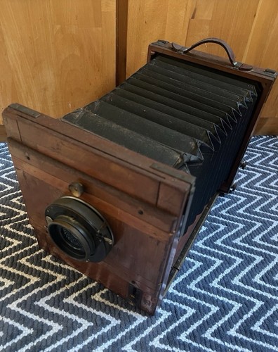 Antike holz reisekamera mit - antike,